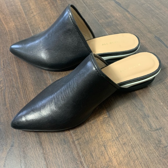 All black pointy mules - Picture 3 of 3